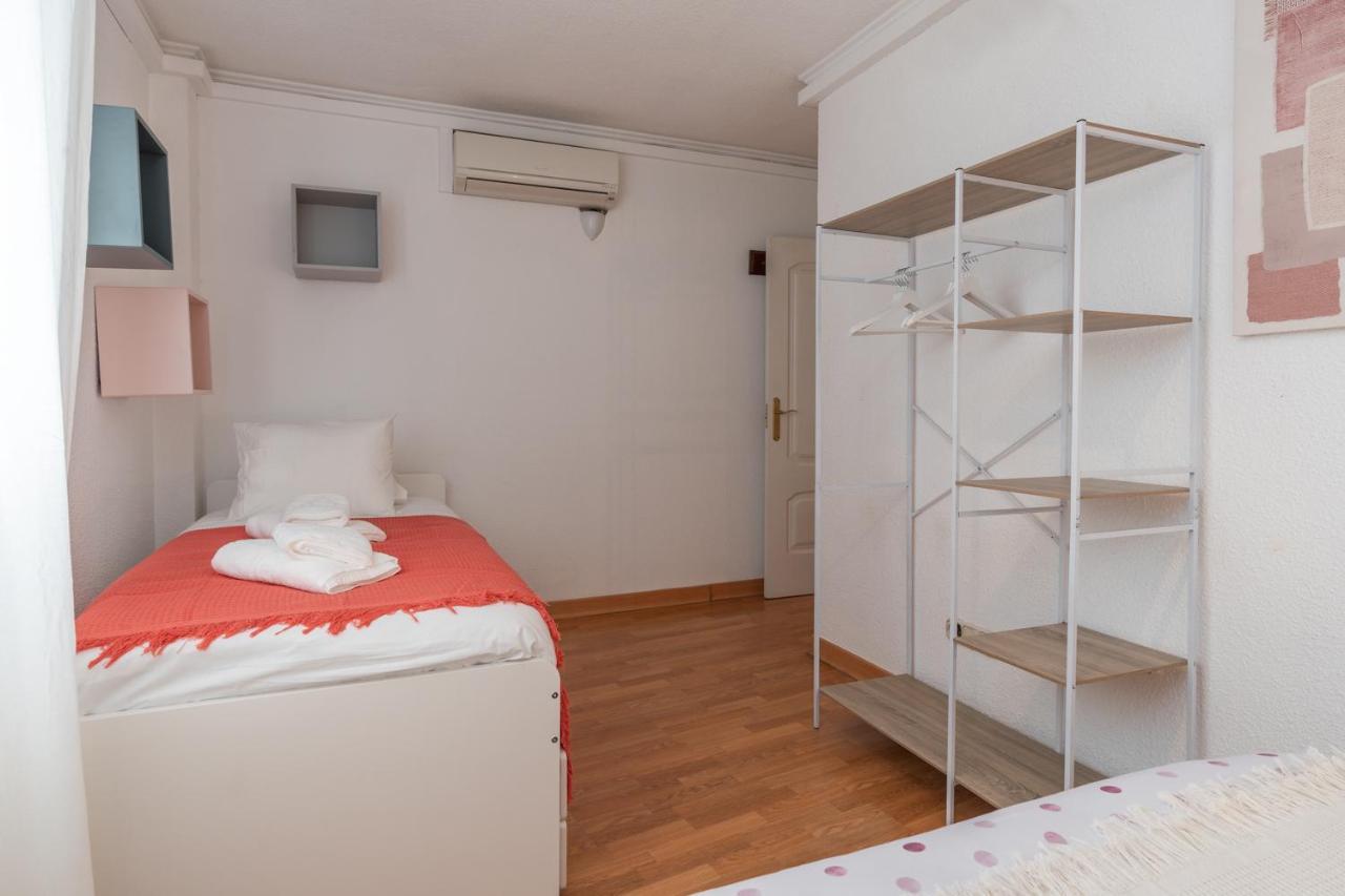 Tuguest San Agustin II Apartment Гранада Экстерьер фото