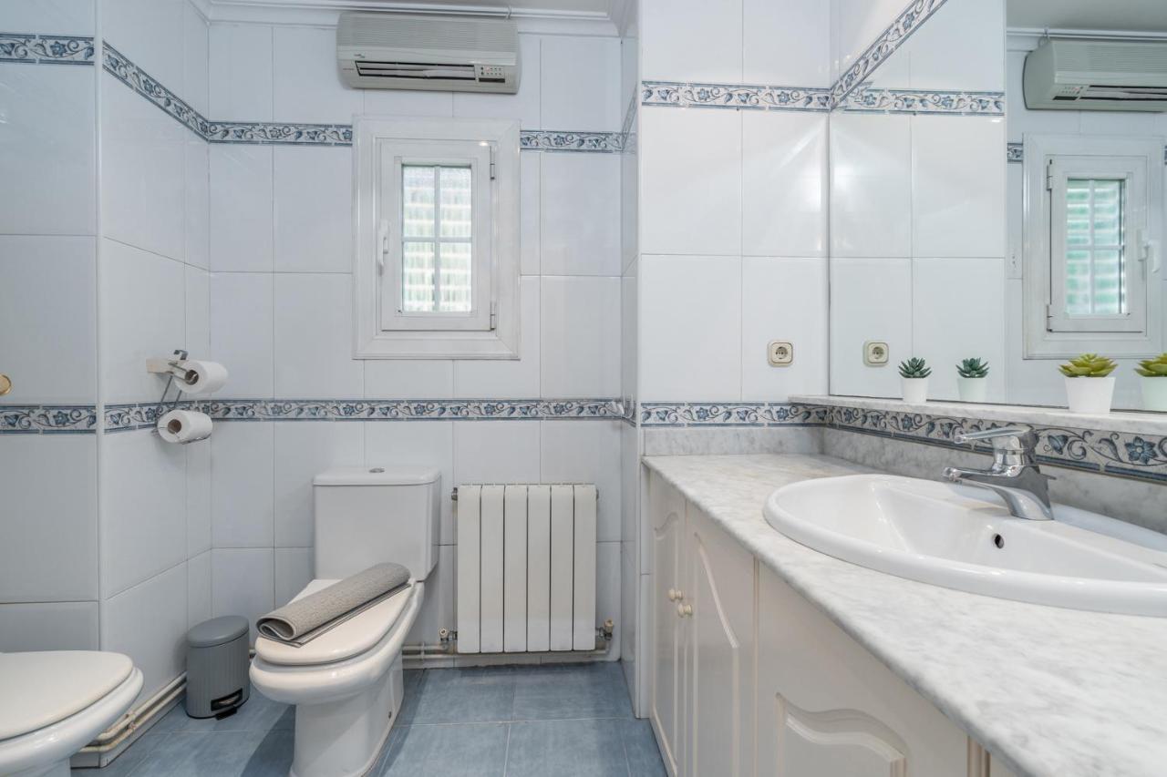 Tuguest San Agustin II Apartment Гранада Экстерьер фото